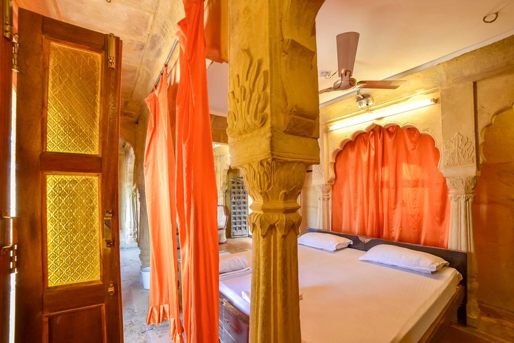 Hotel Suraj Jaisalmer Exterior photo
